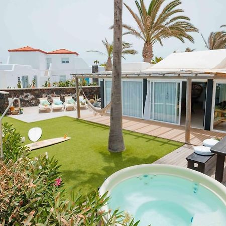 Villa Maluhia Frente Al Mar Y Jacuzzi Corralejo Kültér fotó