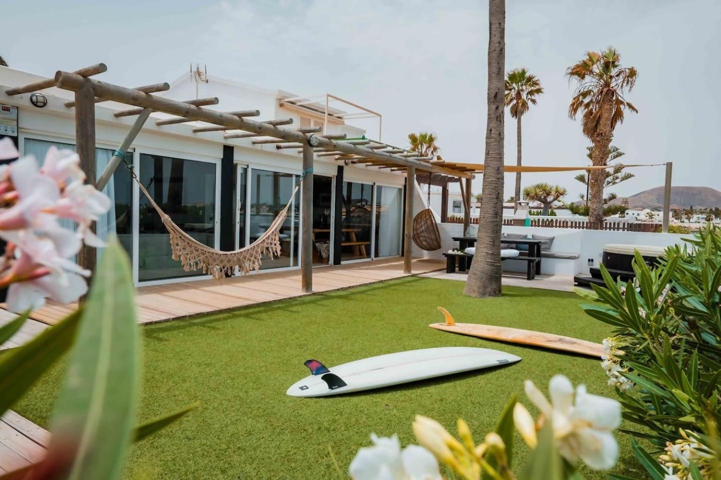 Villa Maluhia Frente Al Mar Y Jacuzzi Corralejo Kültér fotó